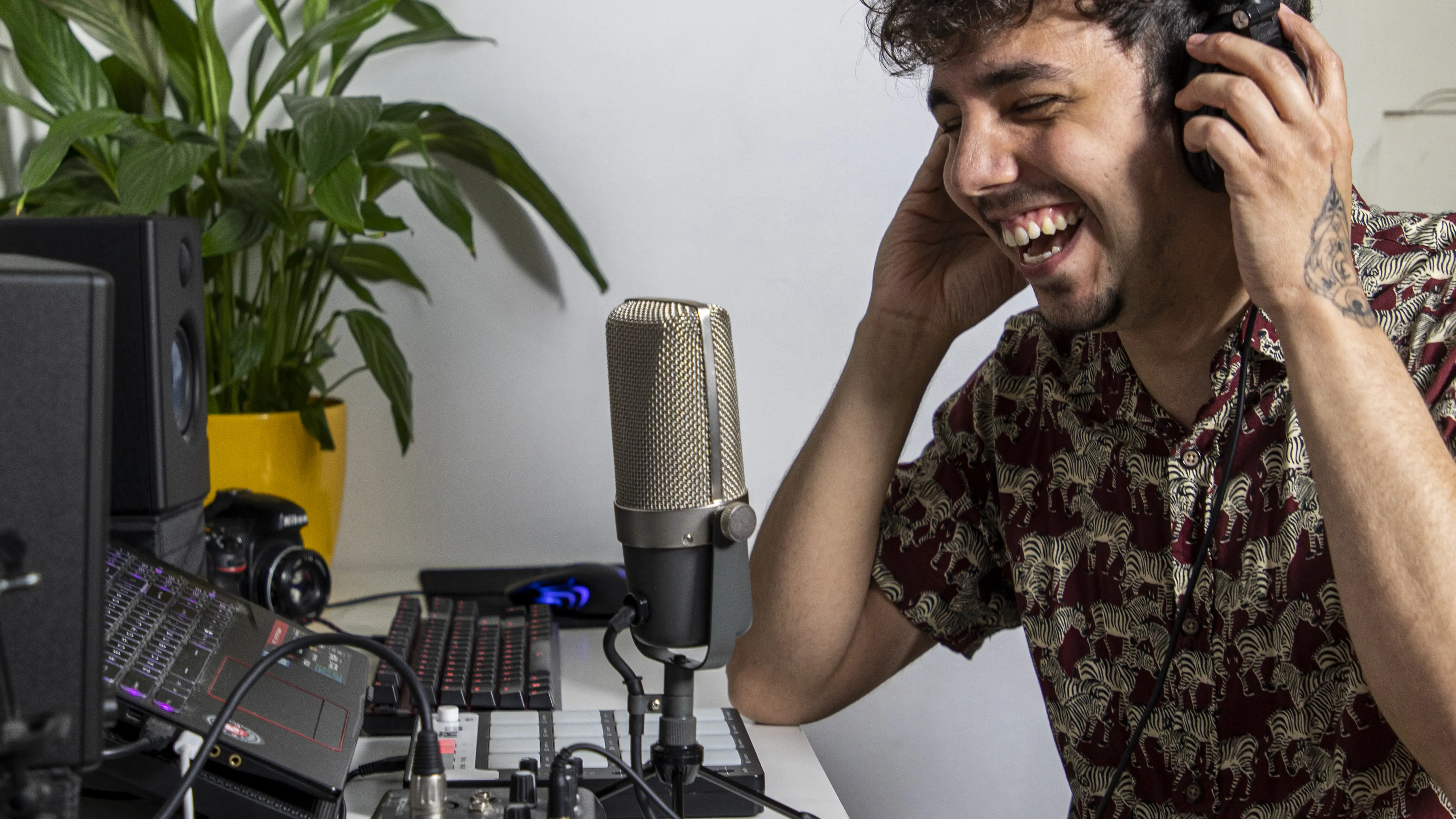 Hadyn Ethan at a studio workstation